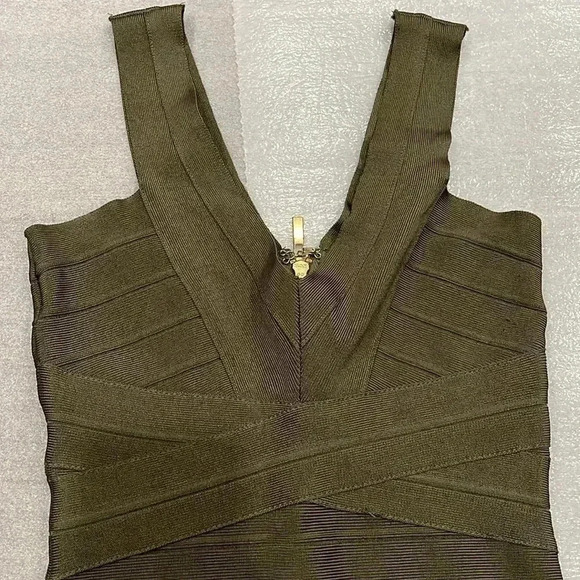 [XS]Bebe  Double V Bandage Dress NWOT - Picture 4 of 11